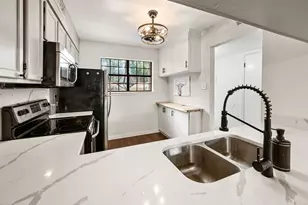 1912 Shadowood Trl, Colleyville, TX 76034 - Photo 15