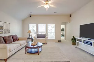 1104 Junegrass Ln, Crowley, TX 76036 - Photo 7