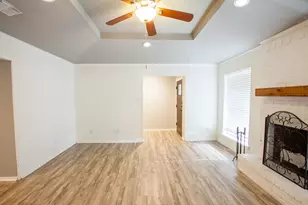 319 Gwendola Dr, McKinney, TX 75071 - Photo 9