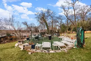 804 Valley Oaks Ct, Arlington, TX 76012 - Photo 35