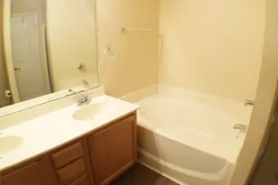 1006 Godwin Ave, Glenn Heights, TX 75154 - Photo 9