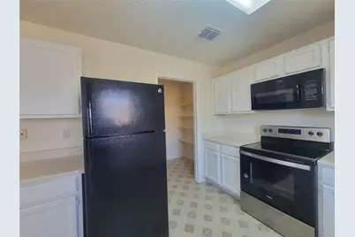 2233 Maple Drive, Little Elm, TX 75068 - Photo 5