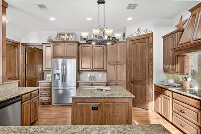 1010 Robin Lane, Possum Kingdom Lake, TX 76449 - Photo 9