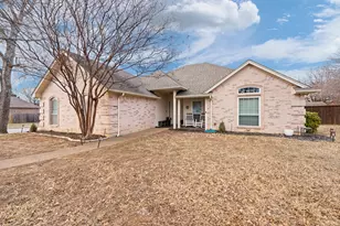 201 Brianne Ct, Joshua, TX 76058 - Photo 23