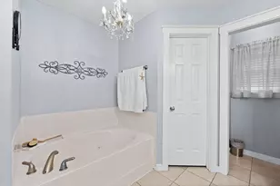 201 Brianne Ct, Joshua, TX 76058 - Photo 17