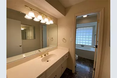 909 Hillsdale Drive, Richardson, TX 75081 - Photo 17