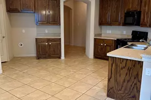 412 Stonecreek Dr, Princeton, TX 75407 - Photo 5