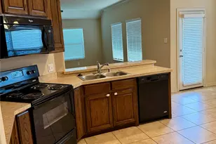 412 Stonecreek Dr, Princeton, TX 75407 - Photo 7