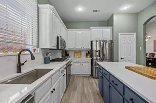 8821 Weston Ln, Lantana, TX 76226 - Photo 17