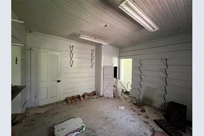 5838 Farm Road 1528, Klondike, TX 75448 - Photo 25