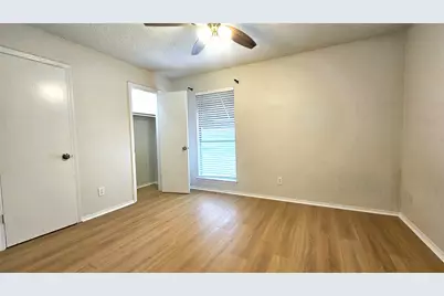 1605 5th Avenue #11, Fort Worth, TX 76104 - Photo 7