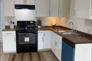 5704 Calloway St, Sansom Park, TX 76114 - Photo 3