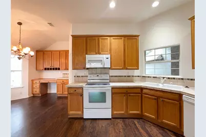 9700 Pinewood Drive, Denton, TX 76207 - Photo 3