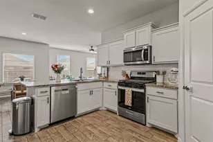 8532 Sandy Pk Dr, Fort Worth, TX 76179 - Photo 11