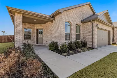 8532 Sandy Park Drive, Fort Worth, TX 76179 - Photo 3