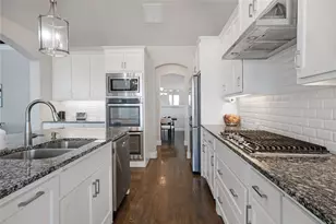 12615 Burnt Prairie Ln, Frisco, TX 75035 - Photo 9