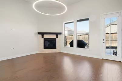 2205 Lexington Way, Carrollton, TX 75010 - Photo 9