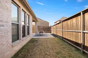 2205 Lexington Wy, Carrollton, TX 75010 - Photo 35