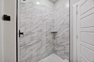 1913 E Myrtle St, Fort Worth, TX 76104 - Photo 31