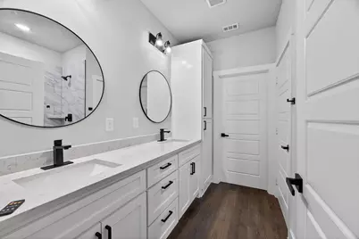 1913 E Myrtle Street, Fort Worth, TX 76104 - Photo 19