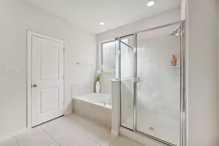 200 Kirwin Dr, Fort Worth, TX 76131 - Photo 23