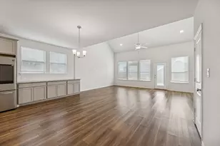 200 Kirwin Dr, Fort Worth, TX 76131 - Photo 13