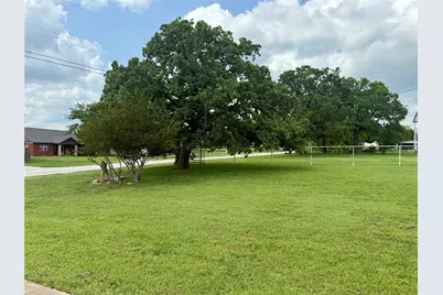 302 Poplar Street, Hico, TX 76457 - Photo 7