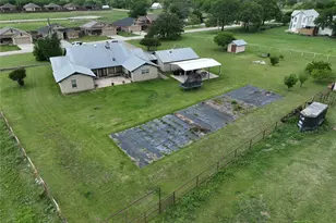 302 Poplar St, Hico, TX 76457 - Photo 39