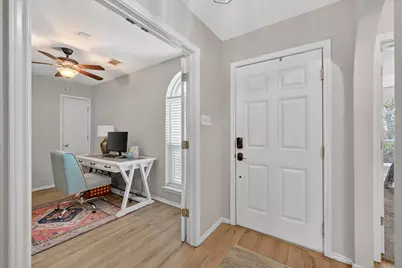 531 Hollyberry Drive, Mansfield, TX 76063 - Photo 7