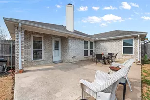 531 Hollyberry Dr, Mansfield, TX 76063 - Photo 35