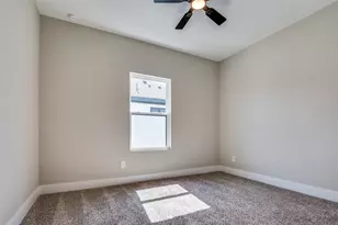 708 Perry Ave, Waxahachie, TX 75165 - Photo 21