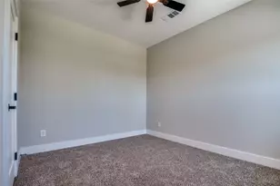 708 Perry Ave, Waxahachie, TX 75165 - Photo 19