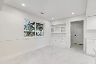 1704 Venetian Cir, Arlington, TX 76013 - Photo 11