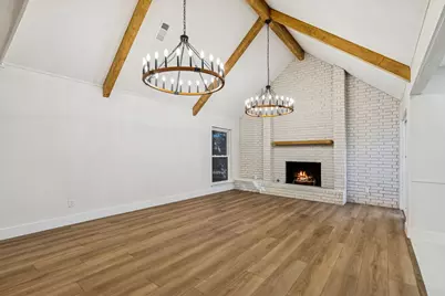 1704 Venetian Circle, Arlington, TX 76013 - Photo 5