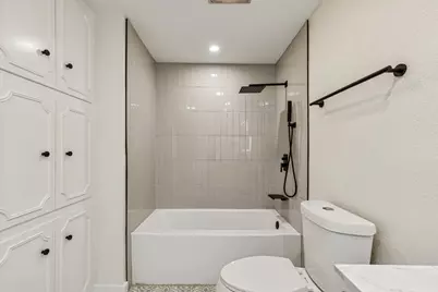 1704 Venetian Circle, Arlington, TX 76013 - Photo 23