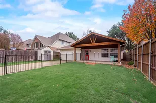 3551 Briargrove Ln, Dallas, TX 75287 - Photo 17