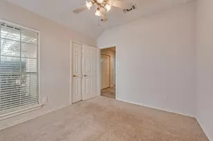 6200 Pennsylvania Ave, Arlington, TX 76017 - Photo 25
