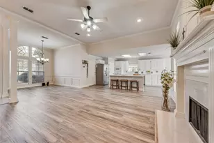 6200 Pennsylvania Ave, Arlington, TX 76017 - Photo 13