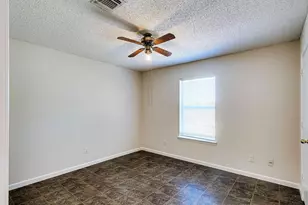 809 Birkhill Trail, Arlington, TX 76001 - Photo 15