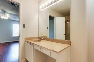 809 Birkhill Trail, Arlington, TX 76001 - Photo 13