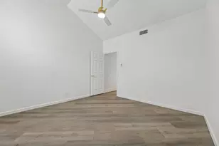 5325 Bent Tree Forest Dr, Dallas, TX 75248 - Photo 9