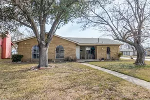 630 E Oates Rd, Garland, TX 75043 - Photo 3