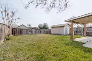 630 E Oates Rd, Garland, TX 75043 - Photo 23