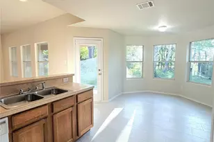 715 Hallvale Dr, White Settlement, TX 76108 - Photo 7