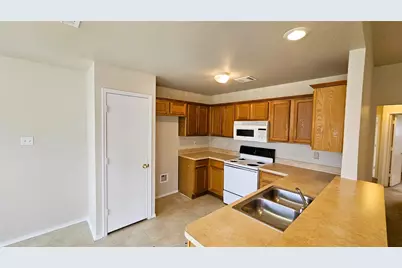 715 Hallvale Drive, White Settlement, TX 76108 - Photo 3