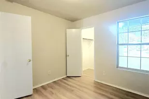 715 Hallvale Dr, White Settlement, TX 76108 - Photo 13