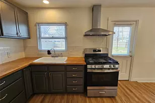 1002 Highland Dr, Grand Prairie, TX 75051 - Photo 11