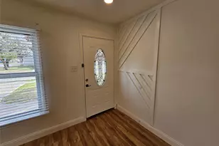 1002 Highland Dr, Grand Prairie, TX 75051 - Photo 3