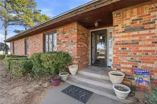 2823 Ridge Top Ln, Vernon, TX 76384 - Photo 5