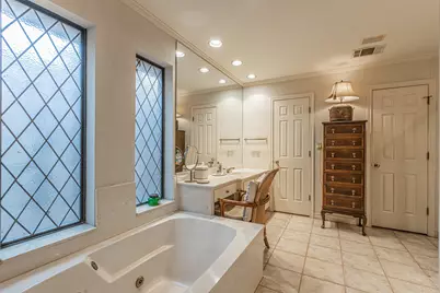 4708 Shady Ridge Court, Fort Worth, TX 76109 - Photo 17